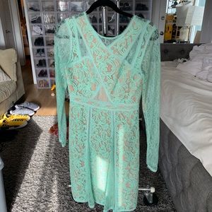 BCBGMAXAZRIA Green Mallory Lace Evening, BNWT size 6